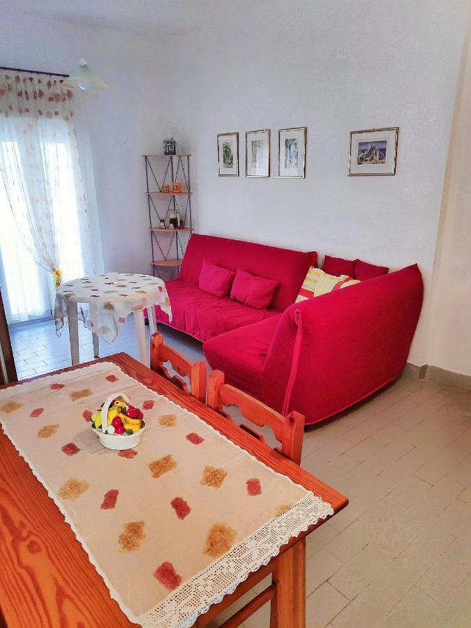 Nicole'S Residence Polychrono Bagian luar foto